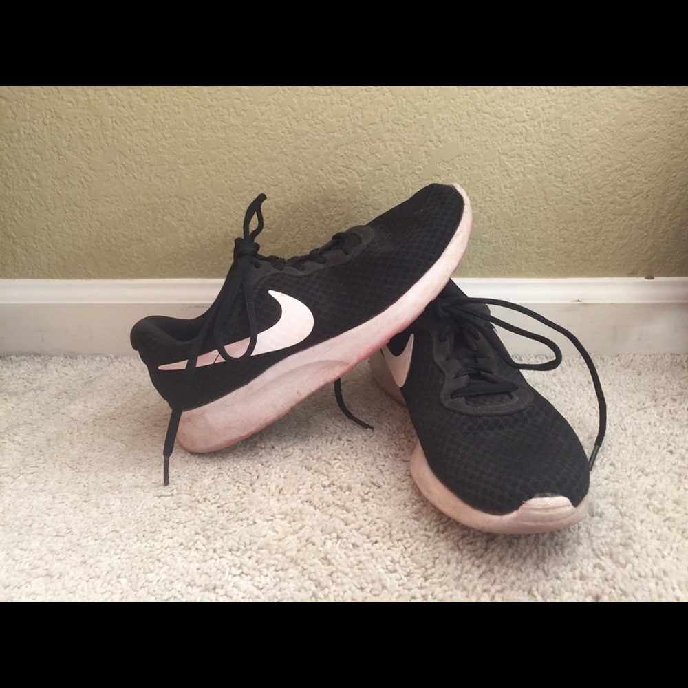 Black Nikes